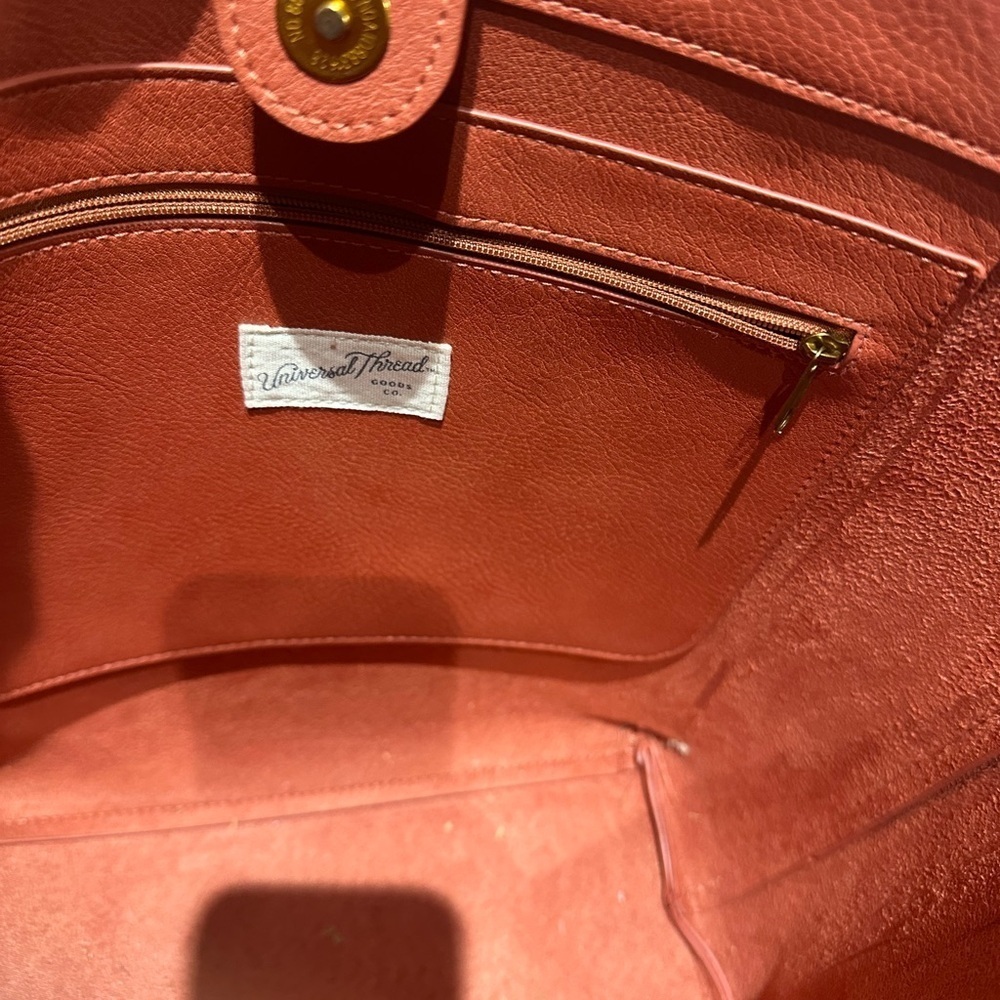 Universal Thread Rust Tote Bag - Picture 7 of 8